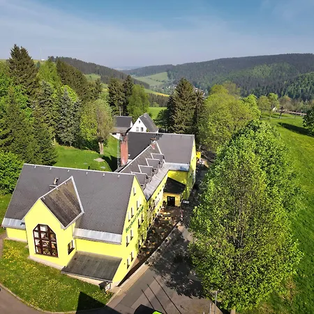 Talblick 4*