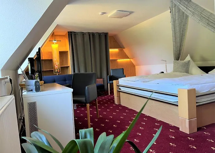 Talblick Отель Хольцхау