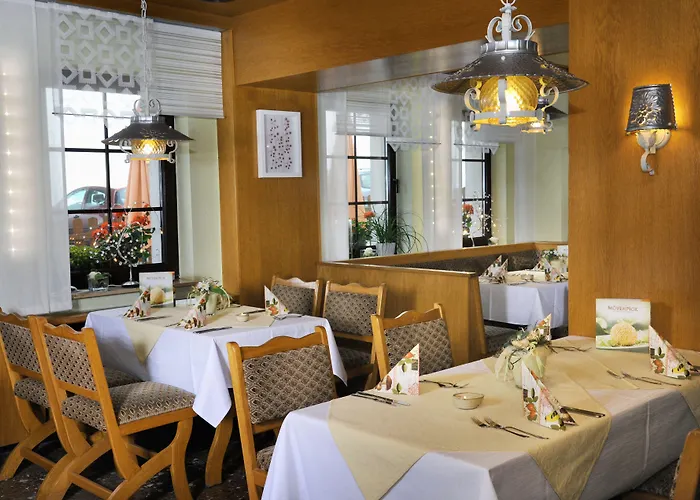 Отель Talblick Хольцхау